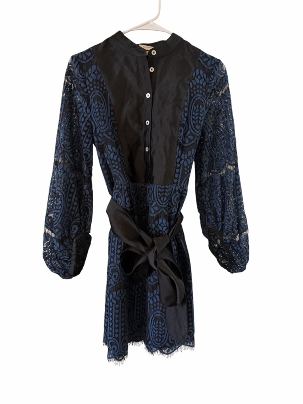 Tuckernuck Women's Navy Lace Midi Dress with Satin Waist Tie.  Never worn!